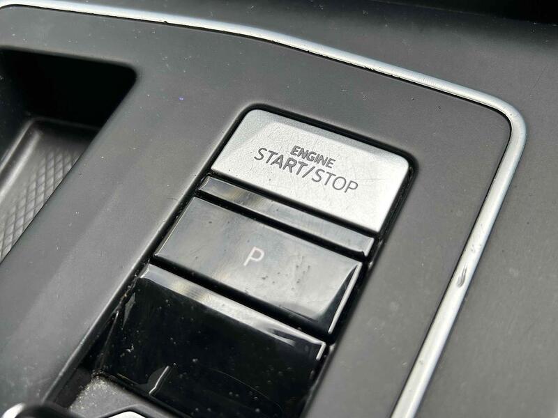 Volkswagen 1.0 eTSI MHEV Life Hatchback 5dr Petrol Hybrid DSG Euro 6 (s/s) (110 ps)