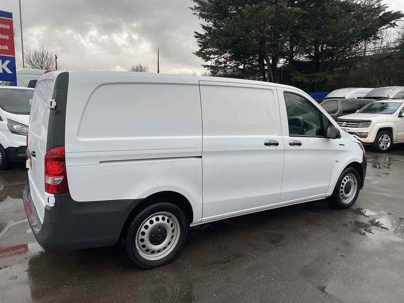 Mercedes-Benz 116 e 66kWh Progressive Panel Van 6dr Electric Auto FWD L2 (LWB) (115 ps)