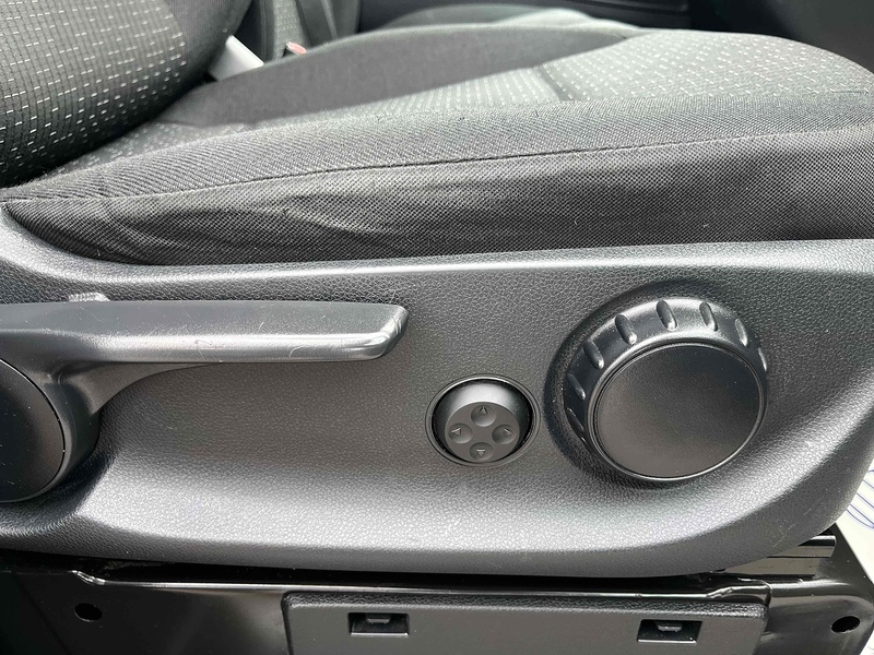 Mercedes-Benz 1.7 114 CDI Progressive Panel Van 5dr Diesel Manual FWD L2 Euro 6 (s/s) (LWB) (136 ps)