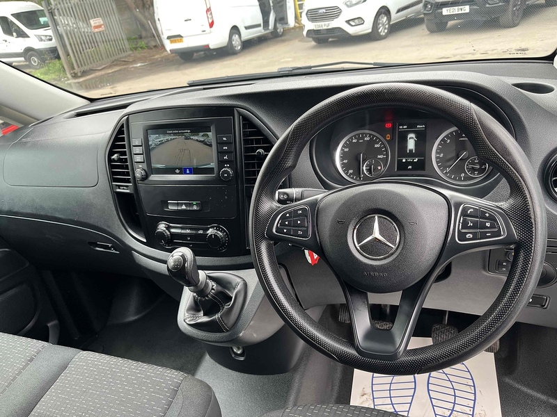 Mercedes-Benz 1.7 114 CDI Progressive Panel Van 5dr Diesel Manual FWD L2 Euro 6 (s/s) (LWB) (136 ps)