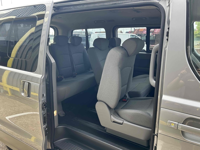 Hyundai 2.5 CRDi SE Nav MPV 5dr Diesel Manual Euro 6 (136 ps)