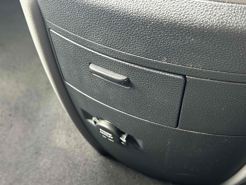 Hyundai 2.5 CRDi SE Nav MPV 5dr Diesel Manual Euro 6 (136 ps)