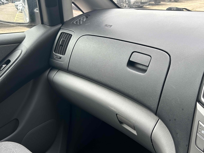 Hyundai 2.5 CRDi SE Nav MPV 5dr Diesel Manual Euro 6 (136 ps)