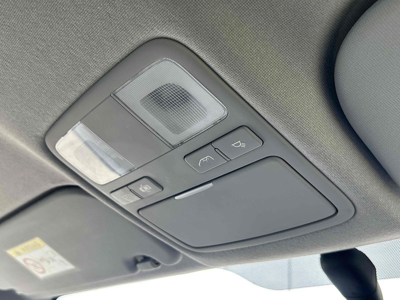 Hyundai 2.5 CRDi SE Nav MPV 5dr Diesel Manual Euro 6 (136 ps)