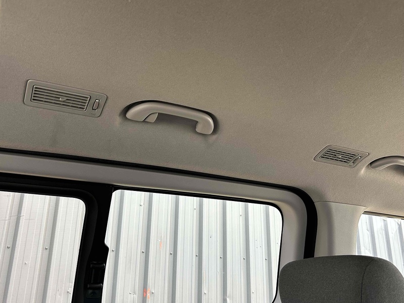 Hyundai 2.5 CRDi SE Nav MPV 5dr Diesel Manual Euro 6 (136 ps)