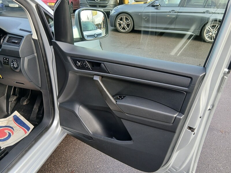 Volkswagen 2.0 TDI C20 BlueMotion Tech Highline Panel Van 5dr Diesel Manual SWB Euro 6 (s/s) (102 ps)