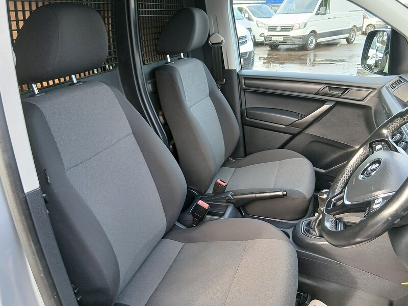 Volkswagen 2.0 TDI C20 BlueMotion Tech Highline Panel Van 5dr Diesel Manual SWB Euro 6 (s/s) (102 ps)