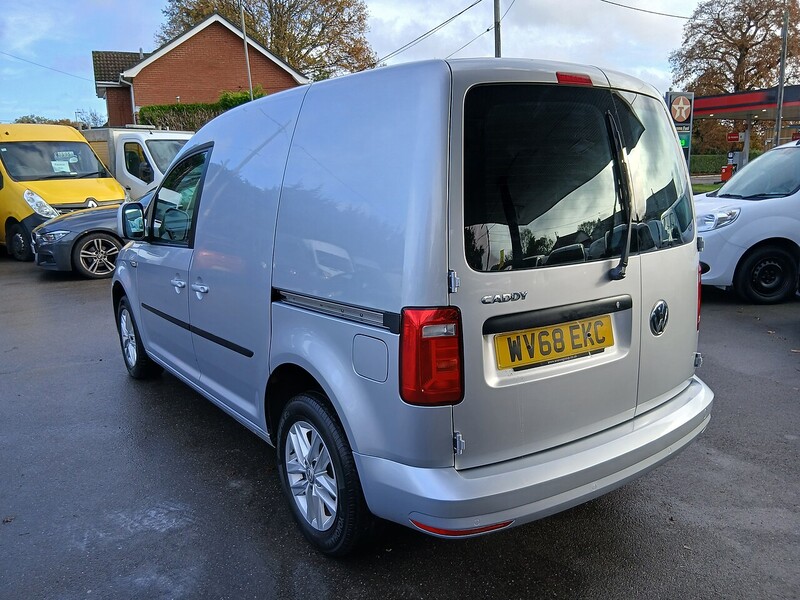 Volkswagen 2.0 TDI C20 BlueMotion Tech Highline Panel Van 5dr Diesel Manual SWB Euro 6 (s/s) (102 ps)