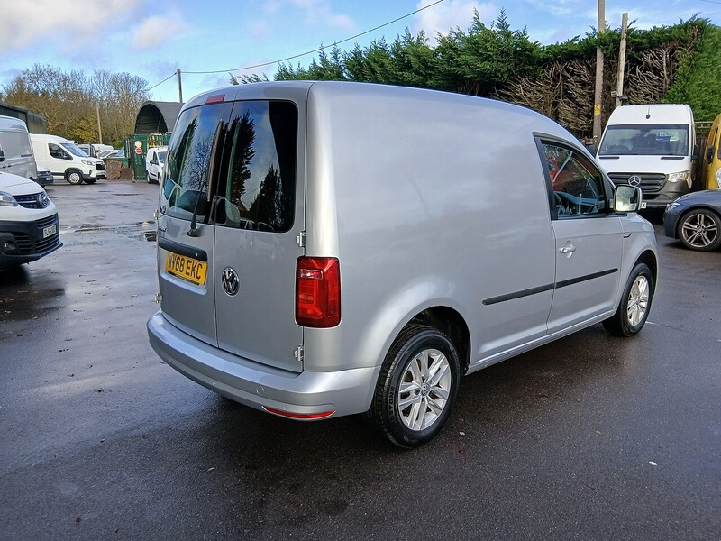 Volkswagen 2.0 TDI C20 BlueMotion Tech Highline Panel Van 5dr Diesel Manual SWB Euro 6 (s/s) (102 ps)