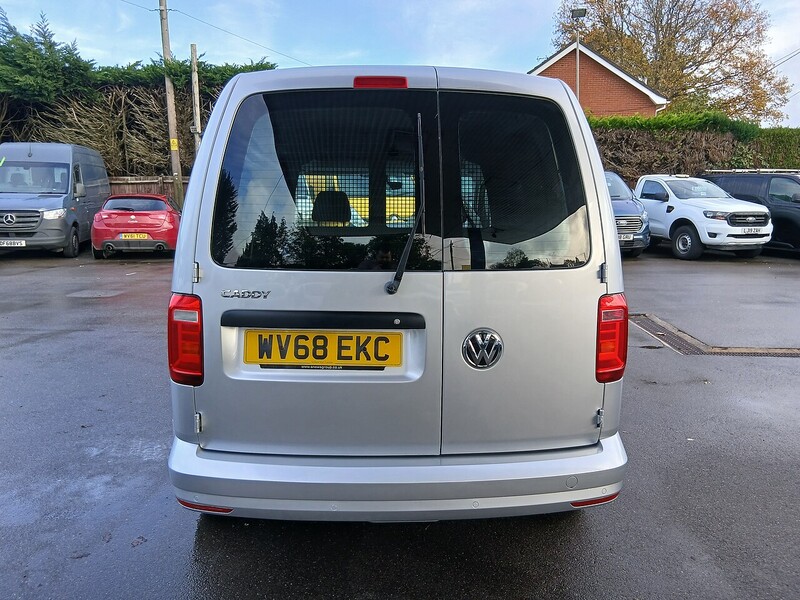 Volkswagen 2.0 TDI C20 BlueMotion Tech Highline Panel Van 5dr Diesel Manual SWB Euro 6 (s/s) (102 ps)