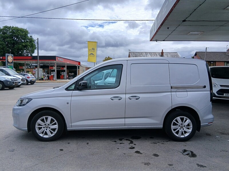 Volkswagen 2.0 TDI C20 Commerce Pro Panel Van 5dr Diesel Manual SWB Euro 6 (s/s) (102 ps)