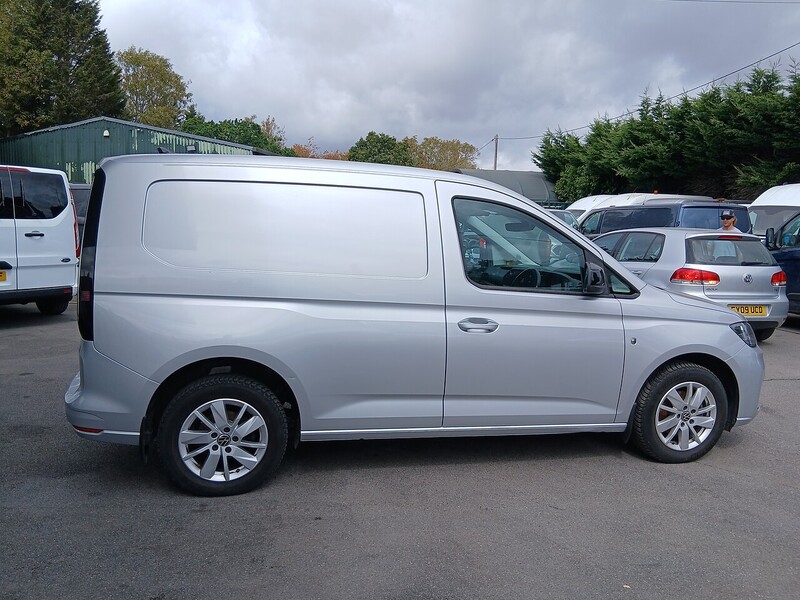 Volkswagen 2.0 TDI C20 Commerce Pro Panel Van 5dr Diesel Manual SWB Euro 6 (s/s) (102 ps)