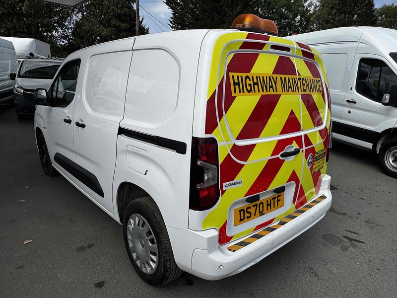 Vauxhall 1.6 Turbo D 2300 Sportive Panel Van 4dr Diesel Manual L1 H1 Euro 6 (s/s) (100 ps)