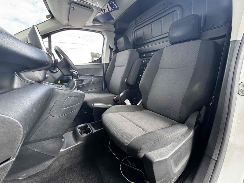 Vauxhall 1.6 Turbo D 2300 Sportive Panel Van 4dr Diesel Manual L1 H1 Euro 6 (s/s) (100 ps)