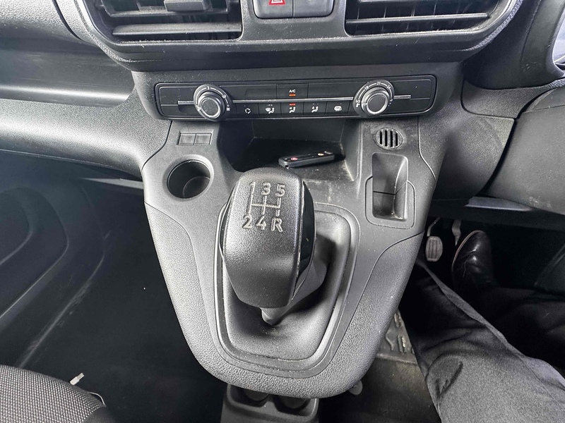 Vauxhall 1.6 Turbo D 2300 Sportive Panel Van 4dr Diesel Manual L1 H1 Euro 6 (s/s) (100 ps)