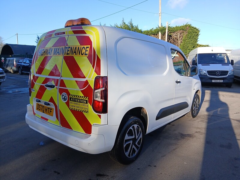 Vauxhall 1.6 Turbo D 2300 Sportive Panel Van 4dr Diesel Manual L1 H1 Euro 6 (s/s) (100 ps)