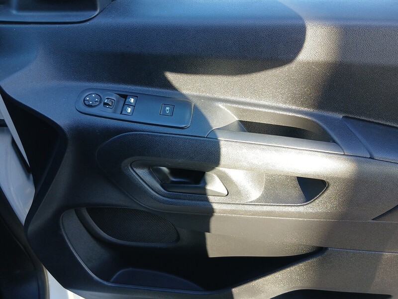 Vauxhall 1.6 Turbo D 2300 Sportive Panel Van 4dr Diesel Manual L1 H1 Euro 6 (s/s) (100 ps)