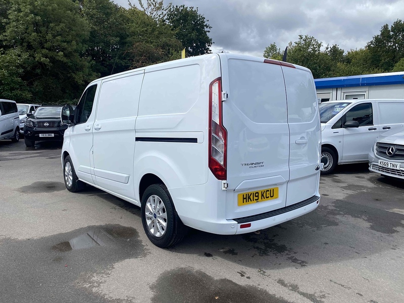 Ford 2.0 300 EcoBlue Limited Panel Van 5dr Diesel Manual L1 H1 Euro 6 (130 ps)