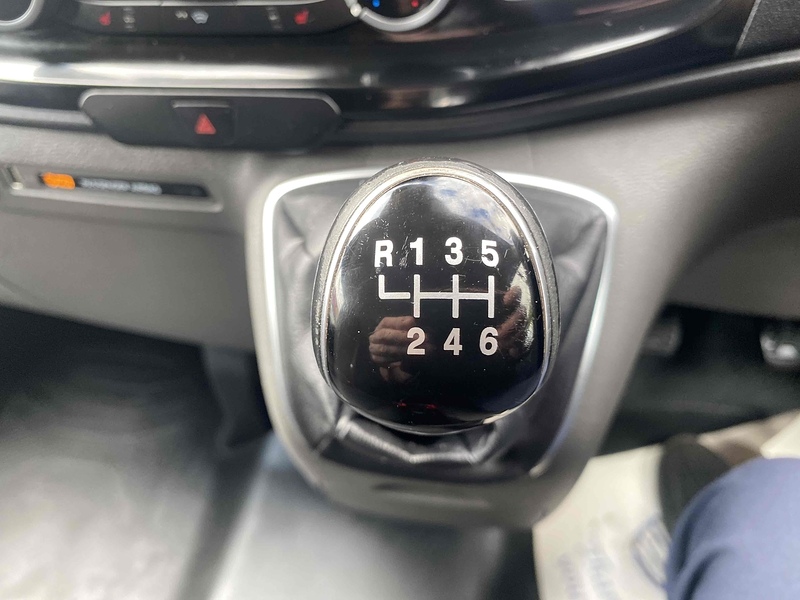 Ford 2.0 300 EcoBlue Limited Panel Van 5dr Diesel Manual L1 H1 Euro 6 (130 ps)