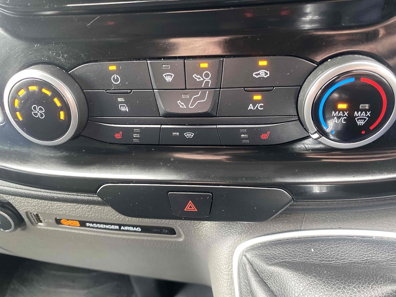 Ford 2.0 300 EcoBlue Limited Panel Van 5dr Diesel Manual L1 H1 Euro 6 (130 ps)