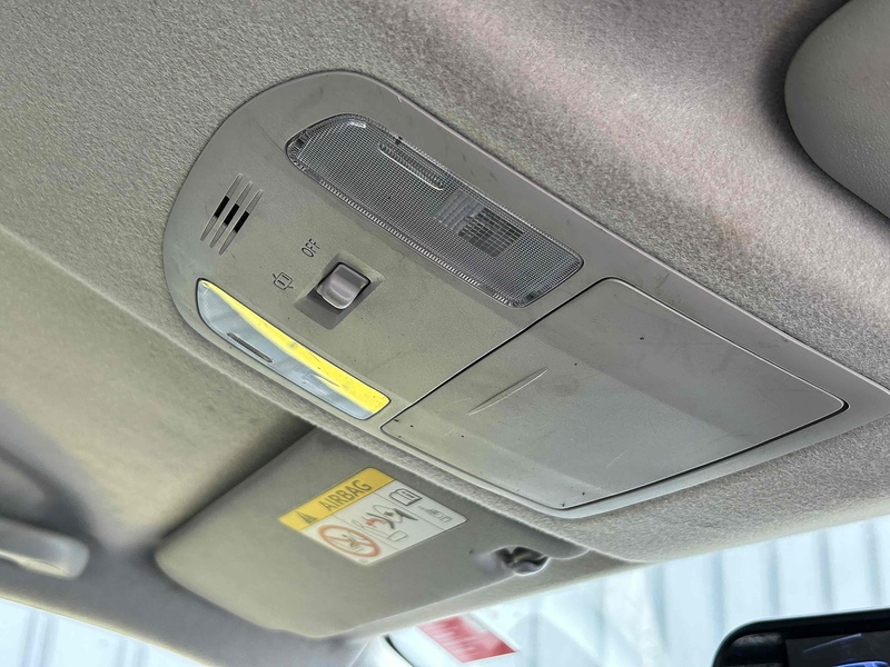 Toyota D-4D Active Pickup 2.4 Manual Diesel