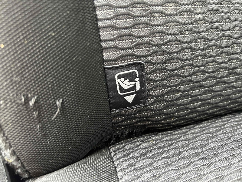 Toyota D-4D Active Pickup 2.4 Manual Diesel