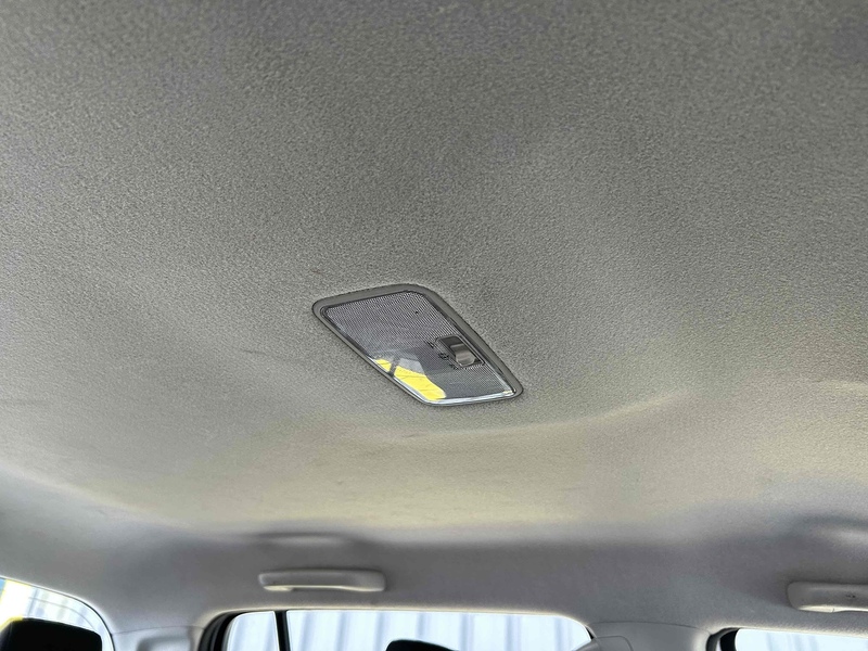 Toyota D-4D Active Pickup 2.4 Manual Diesel