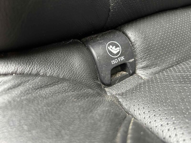 Nissan dCi Tekna Pickup 2.3 Manual Diesel