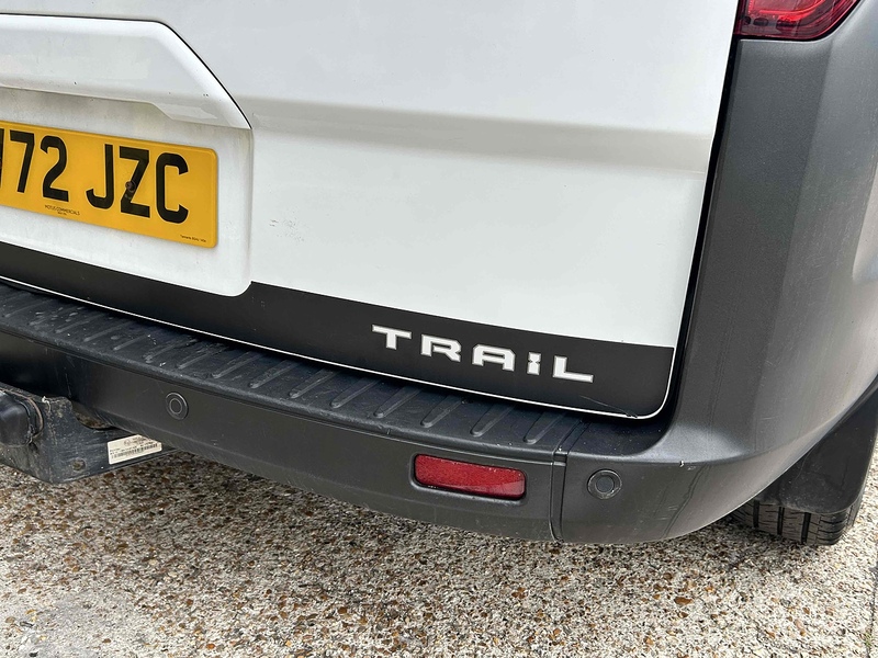 Ford 300 EcoBlue Trail Panel Van 2.0 Manual Diesel