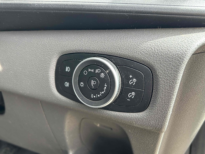 Ford 300 EcoBlue Trail Panel Van 2.0 Manual Diesel