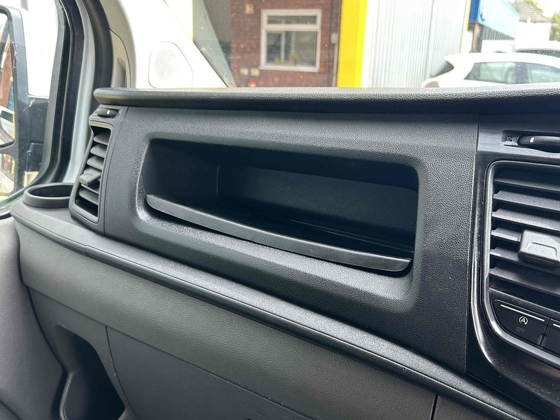 Ford 300 EcoBlue Trail Panel Van 2.0 Manual Diesel