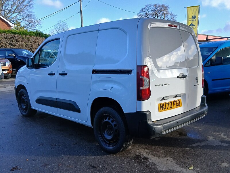 Peugeot 1.5 BlueHDi 1000 Professional Standard Panel Van 5dr Diesel Manual SWB Euro 6 (s/s) (100 bhp)