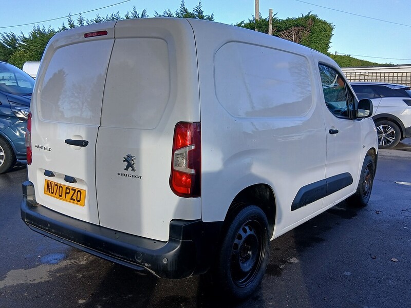 Peugeot 1.5 BlueHDi 1000 Professional Standard Panel Van 5dr Diesel Manual SWB Euro 6 (s/s) (100 bhp)