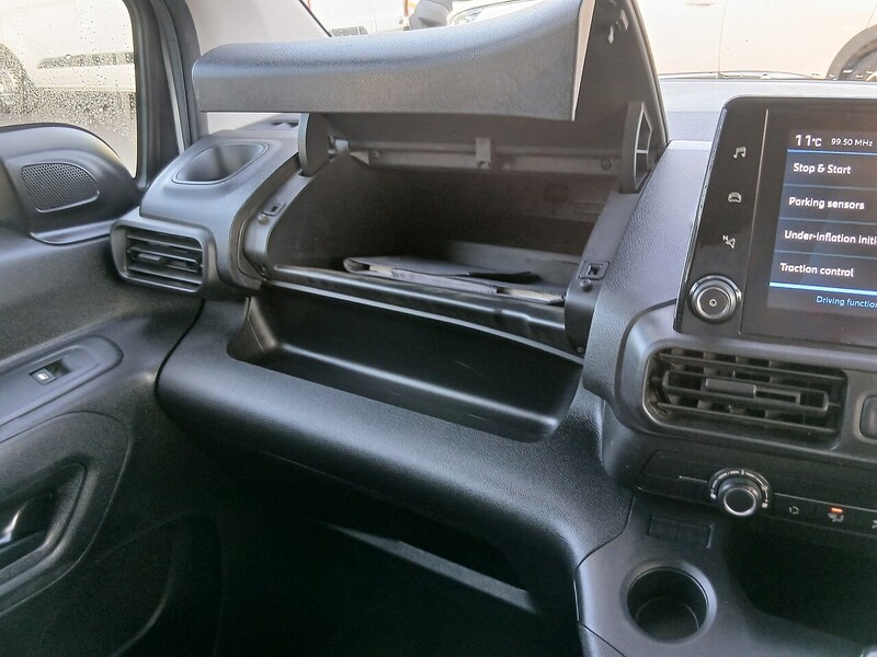 Peugeot 1.5 BlueHDi 1000 Professional Standard Panel Van 5dr Diesel Manual SWB Euro 6 (s/s) (100 bhp)