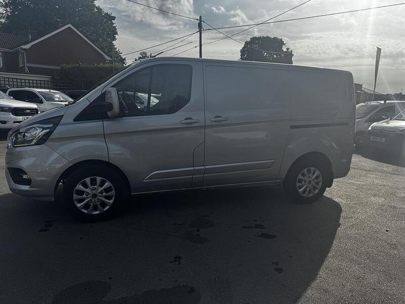 Ford 2.0 280 EcoBlue Limited Panel Van 5dr Diesel Manual L1 H1 Euro 6 (s/s) (130 ps)