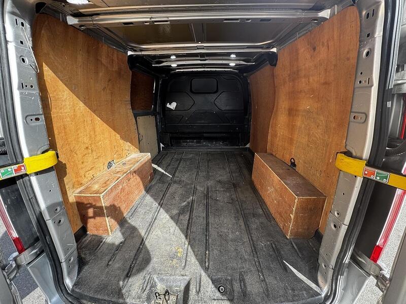 Ford 2.0 280 EcoBlue Limited Panel Van 5dr Diesel Manual L1 H1 Euro 6 (s/s) (130 ps)