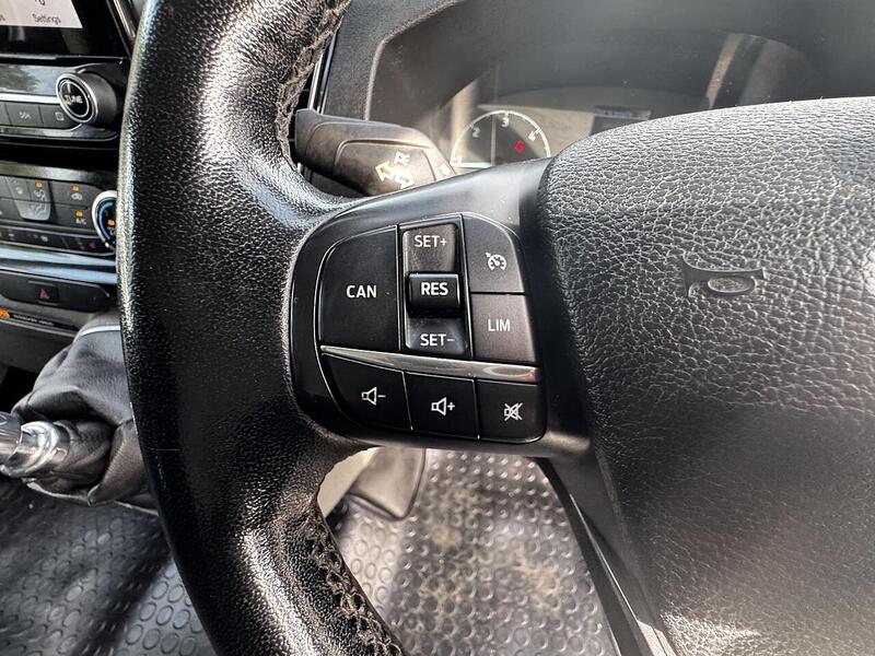 Ford 2.0 280 EcoBlue Limited Panel Van 5dr Diesel Manual L1 H1 Euro 6 (s/s) (130 ps)