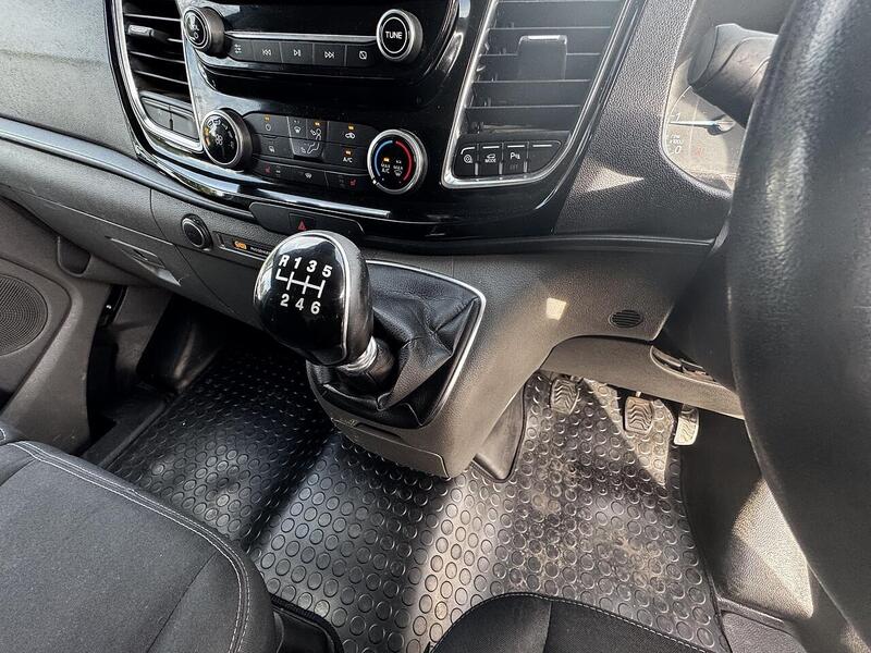 Ford 2.0 280 EcoBlue Limited Panel Van 5dr Diesel Manual L1 H1 Euro 6 (s/s) (130 ps)