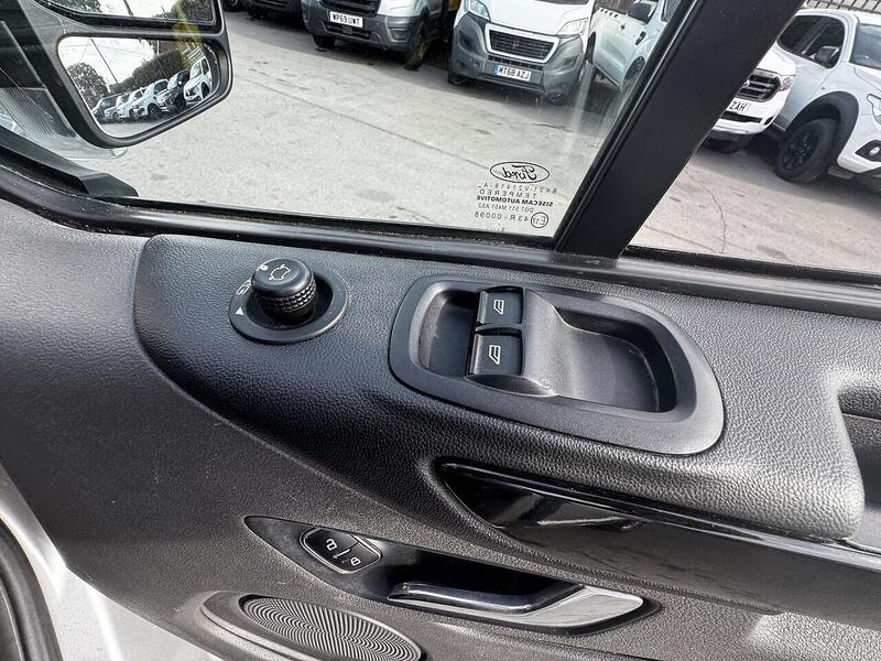 Ford 2.0 280 EcoBlue Limited Panel Van 5dr Diesel Manual L1 H1 Euro 6 (s/s) (130 ps)