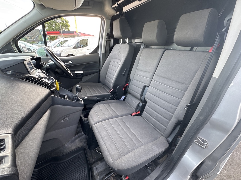 Ford 1.5 240 EcoBlue Limited Panel Van 5dr Diesel Manual L2 Euro 6 (s/s) (120 ps)