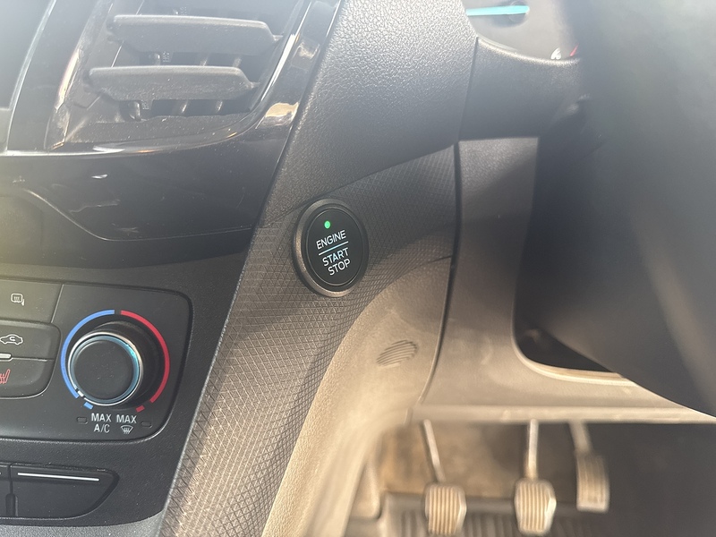 Ford 1.5 240 EcoBlue Limited Panel Van 5dr Diesel Manual L2 Euro 6 (s/s) (120 ps)