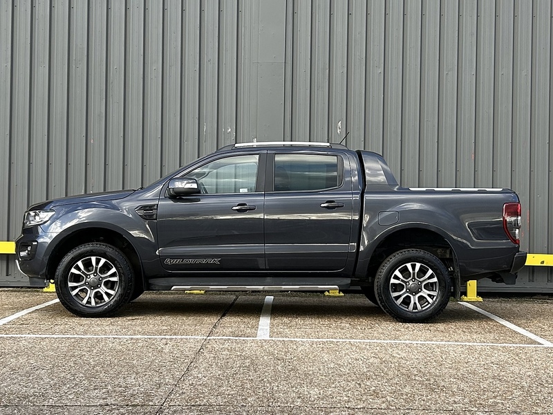 Ford 2.0 EcoBlue Wildtrak Pickup Double Cab 4dr Diesel Auto 4WD Euro 6 (s/s) (213 ps)