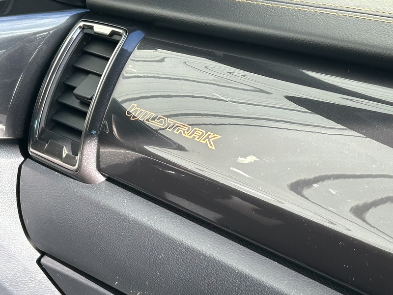 Ford 2.0 EcoBlue Wildtrak Pickup Double Cab 4dr Diesel Auto 4WD Euro 6 (s/s) (213 ps)