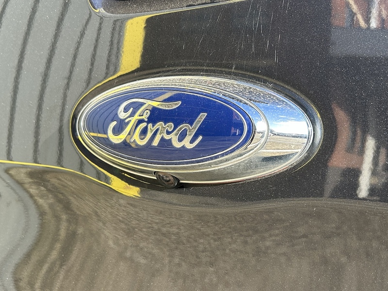 Ford 2.0 EcoBlue Wildtrak Pickup Double Cab 4dr Diesel Auto 4WD Euro 6 (s/s) (213 ps)