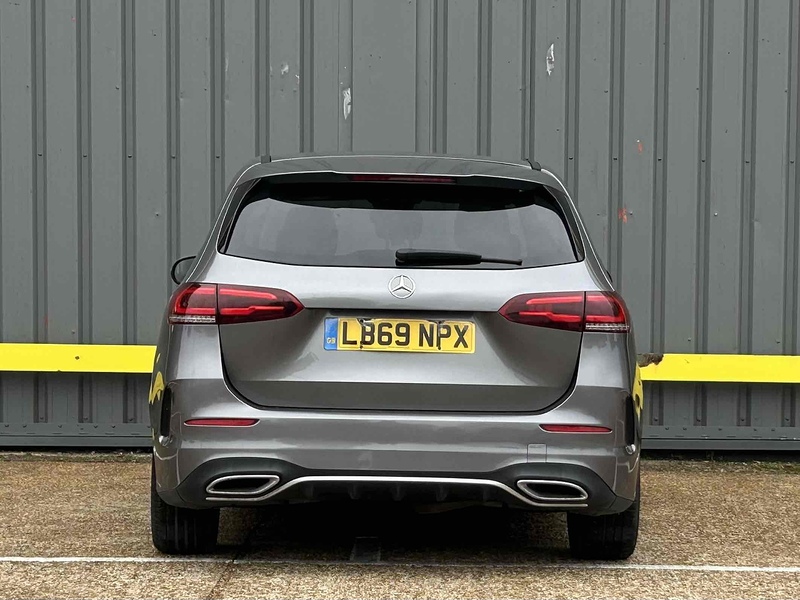 Mercedes-Benz 2.0 B200d AMG Line MPV 5dr Diesel 8G-DCT Euro 6 (s/s) (150 ps)