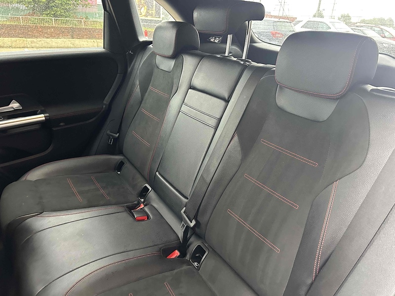 Mercedes-Benz 2.0 B200d AMG Line MPV 5dr Diesel 8G-DCT Euro 6 (s/s) (150 ps)