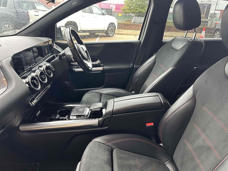 Mercedes-Benz 2.0 B200d AMG Line MPV 5dr Diesel 8G-DCT Euro 6 (s/s) (150 ps)