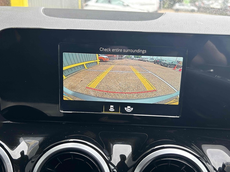 Mercedes-Benz 2.0 B200d AMG Line MPV 5dr Diesel 8G-DCT Euro 6 (s/s) (150 ps)