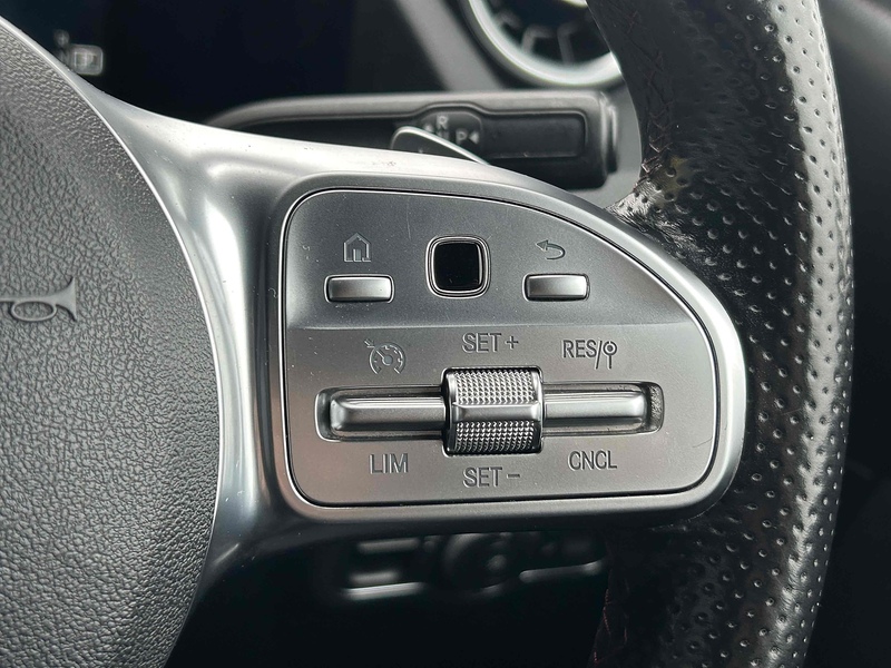 Mercedes-Benz 2.0 B200d AMG Line MPV 5dr Diesel 8G-DCT Euro 6 (s/s) (150 ps)