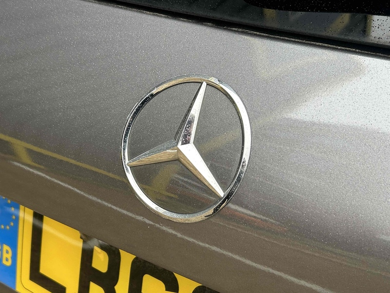 Mercedes-Benz 2.0 B200d AMG Line MPV 5dr Diesel 8G-DCT Euro 6 (s/s) (150 ps)